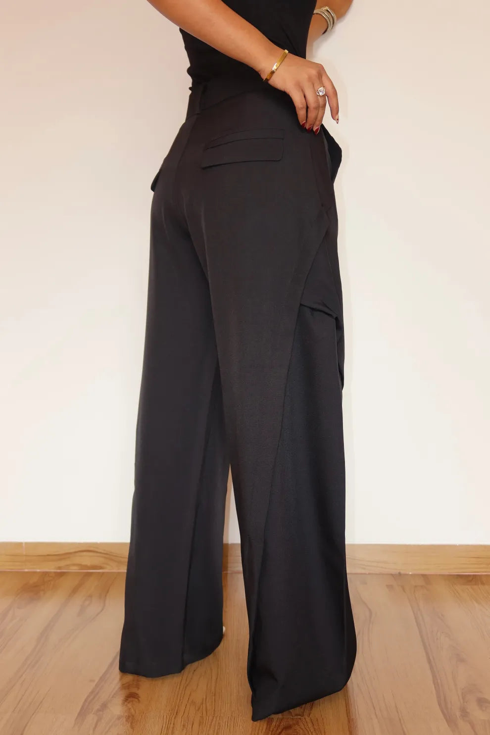 Sculpted Fold-Over Pants